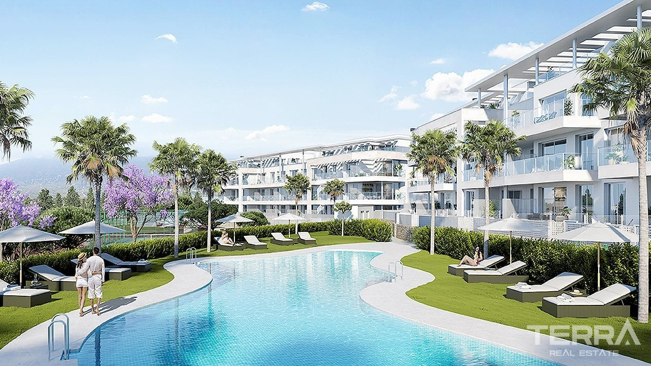 Sea View Apartments for Sale in Mijas Costa, Costa del Sol - 105649