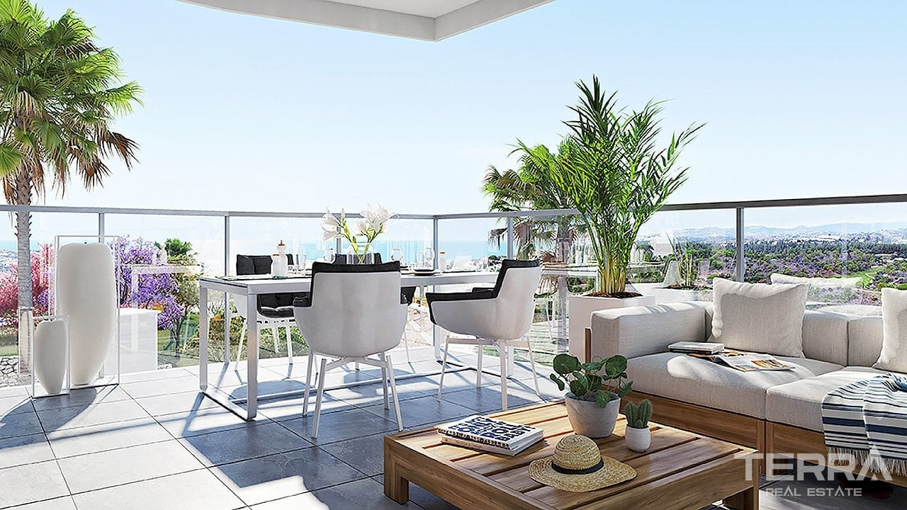 Sea View Apartments for Sale in Mijas Costa, Costa del Sol - 105656