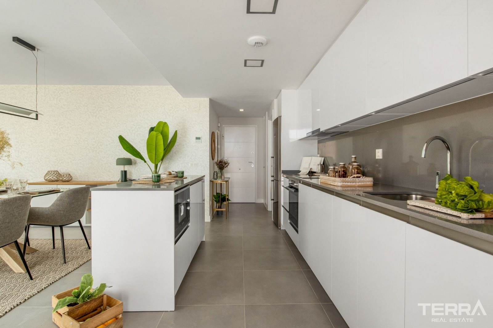 Sea View Apartments for Sale in Mijas Costa, Costa del Sol - 105661