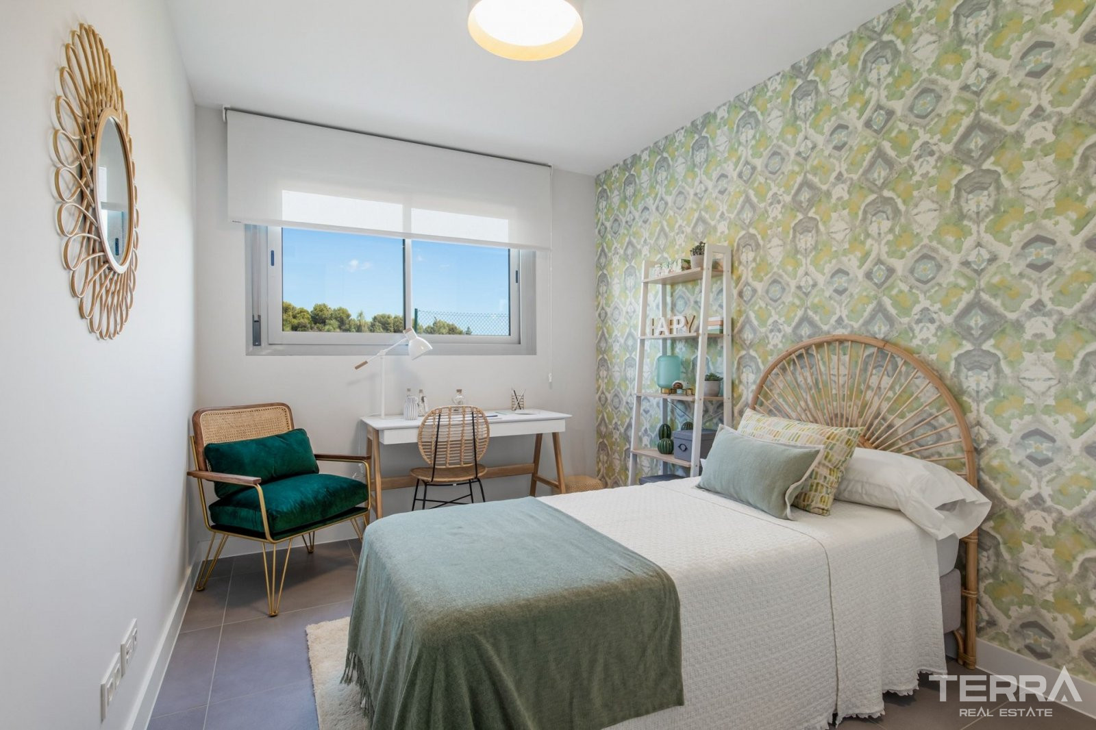 Sea View Apartments for Sale in Mijas Costa, Costa del Sol - 105663