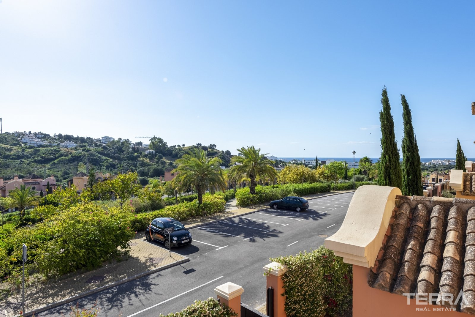 Golf Villas for Sale in Estepona, Málaga, Spain - 105723
