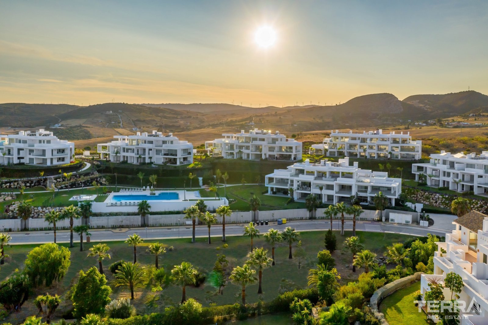 Sea-view Apartments in Casares near Estepona, Costa del Sol, Spain - 105754
