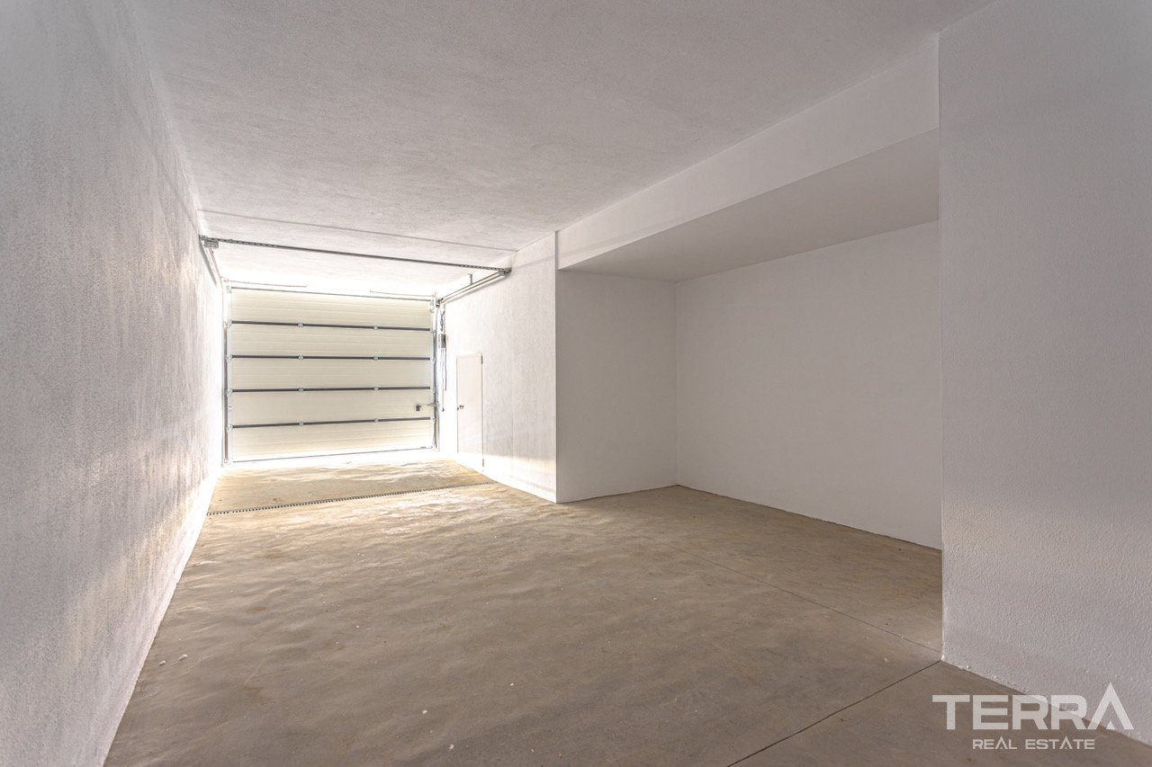Sea View Villas for Sale in Benahavis, Málaga, Spain - 105997