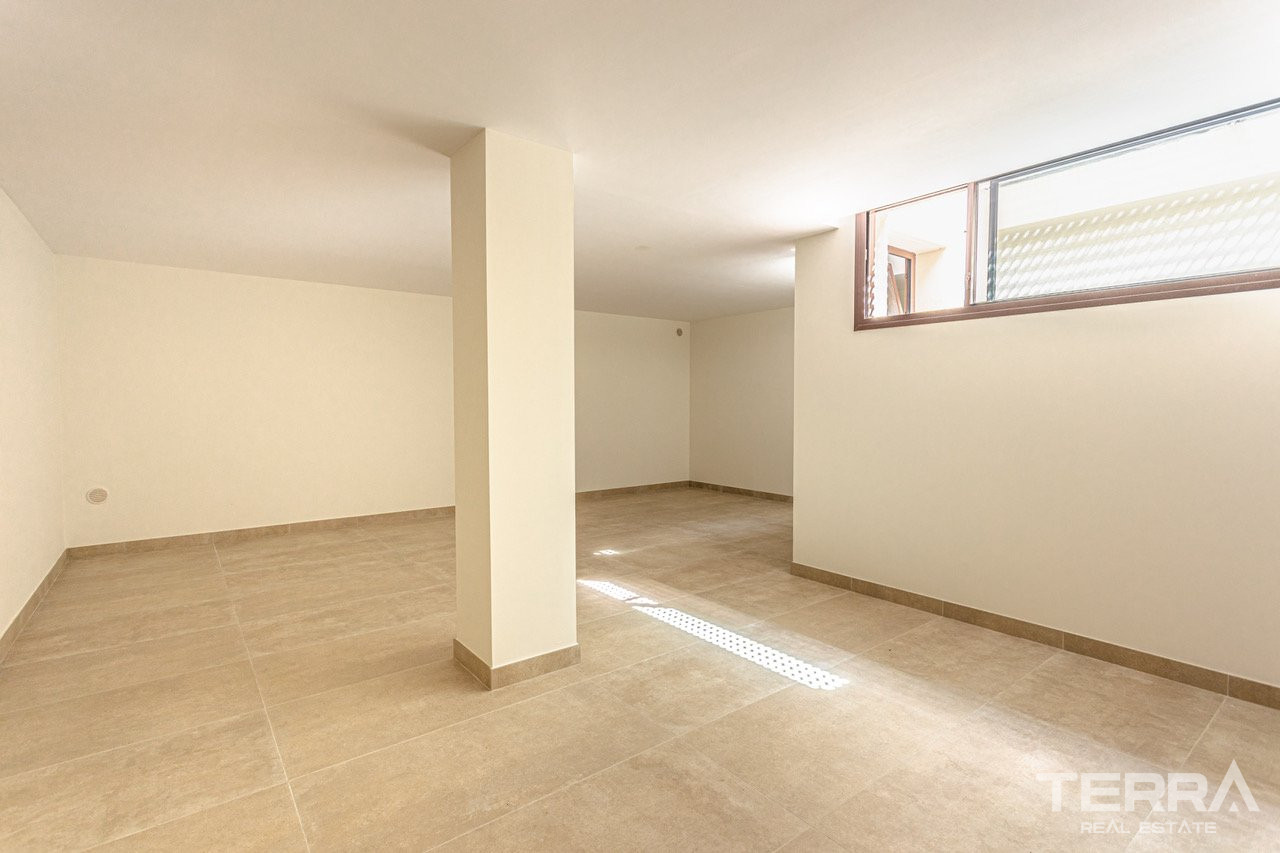 Sea View Villas for Sale in Benahavis, Málaga, Spain - 105998