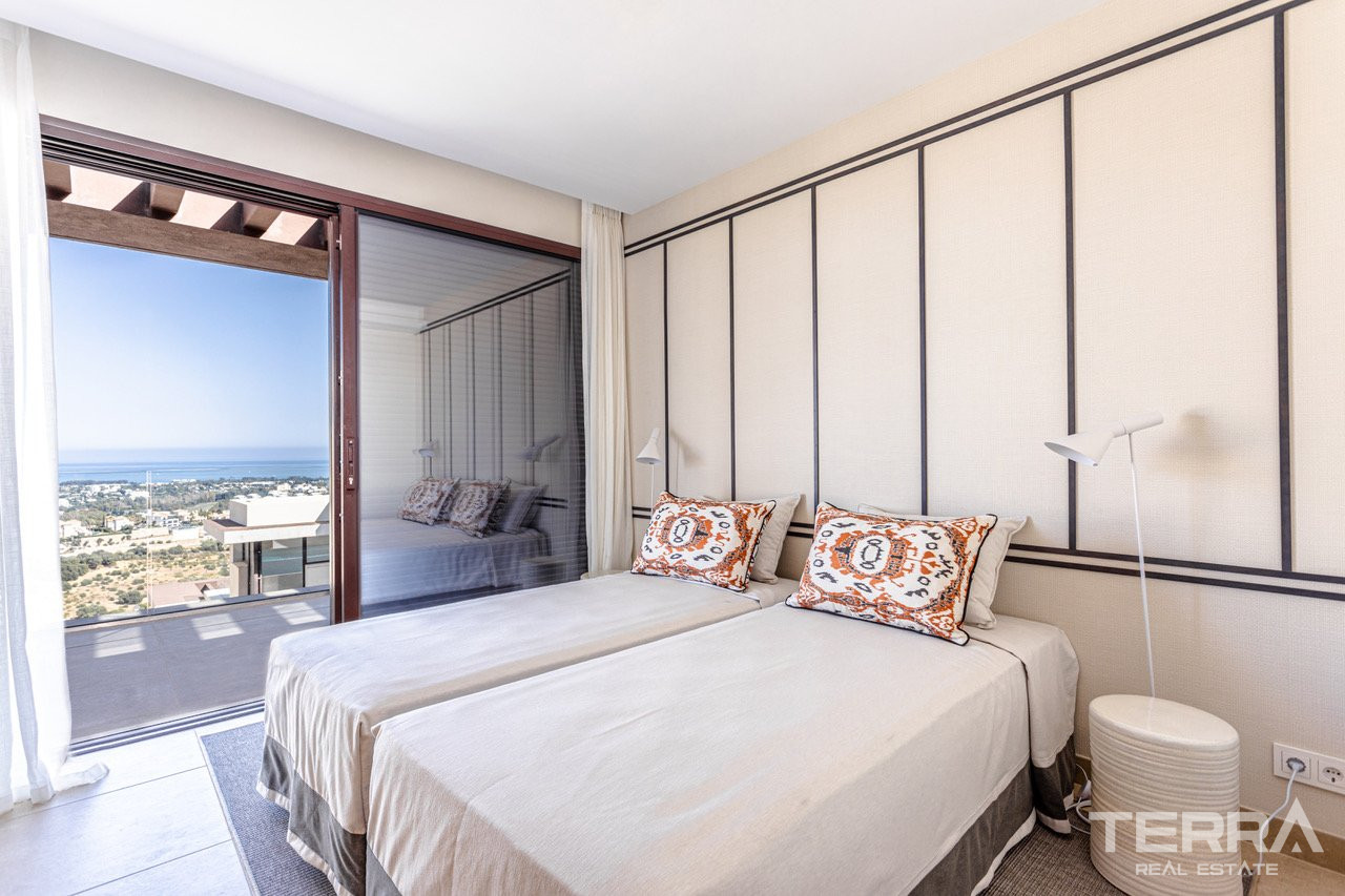 Sea View Villas for Sale in Benahavis, Málaga, Spain - 106000