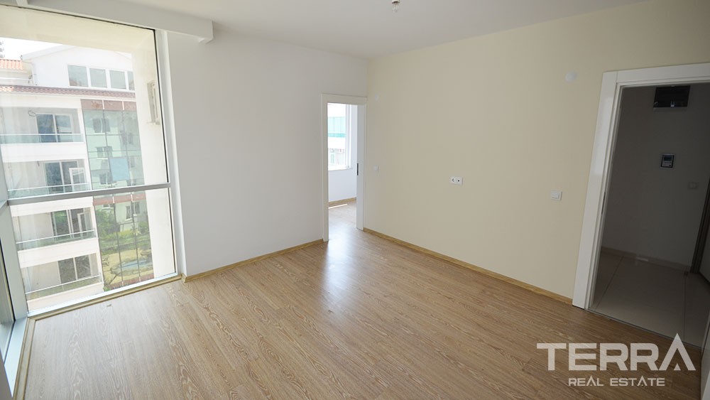 Spacious Apartments for Sale Along The Dim River in Alanya - 5632