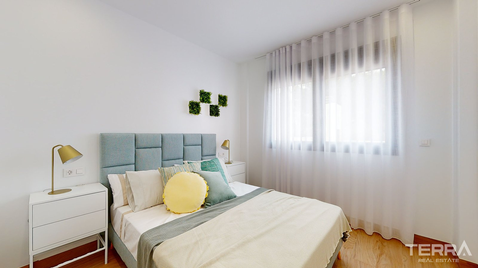 Apartments for Sale in Torrevieja, Costa Blanca, Spain - 106537