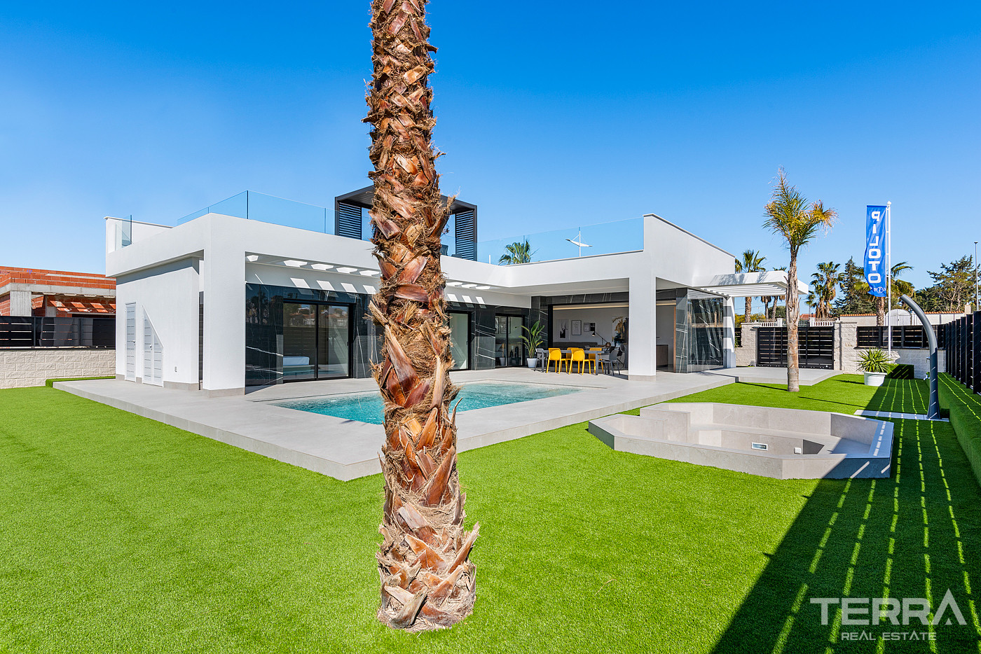 Villas with Private Pools for Sale in Algorfa, Alicante, Spain - 106588