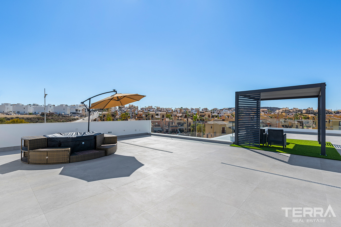 Villas with Private Pools for Sale in Algorfa, Alicante, Spain - 106601