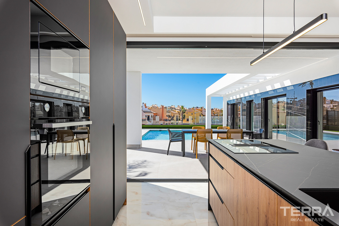 Villas with Private Pools for Sale in Algorfa, Alicante, Spain - 106621