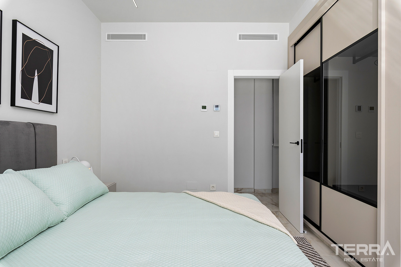 Villas with Private Pools for Sale in Algorfa, Alicante, Spain - 106626