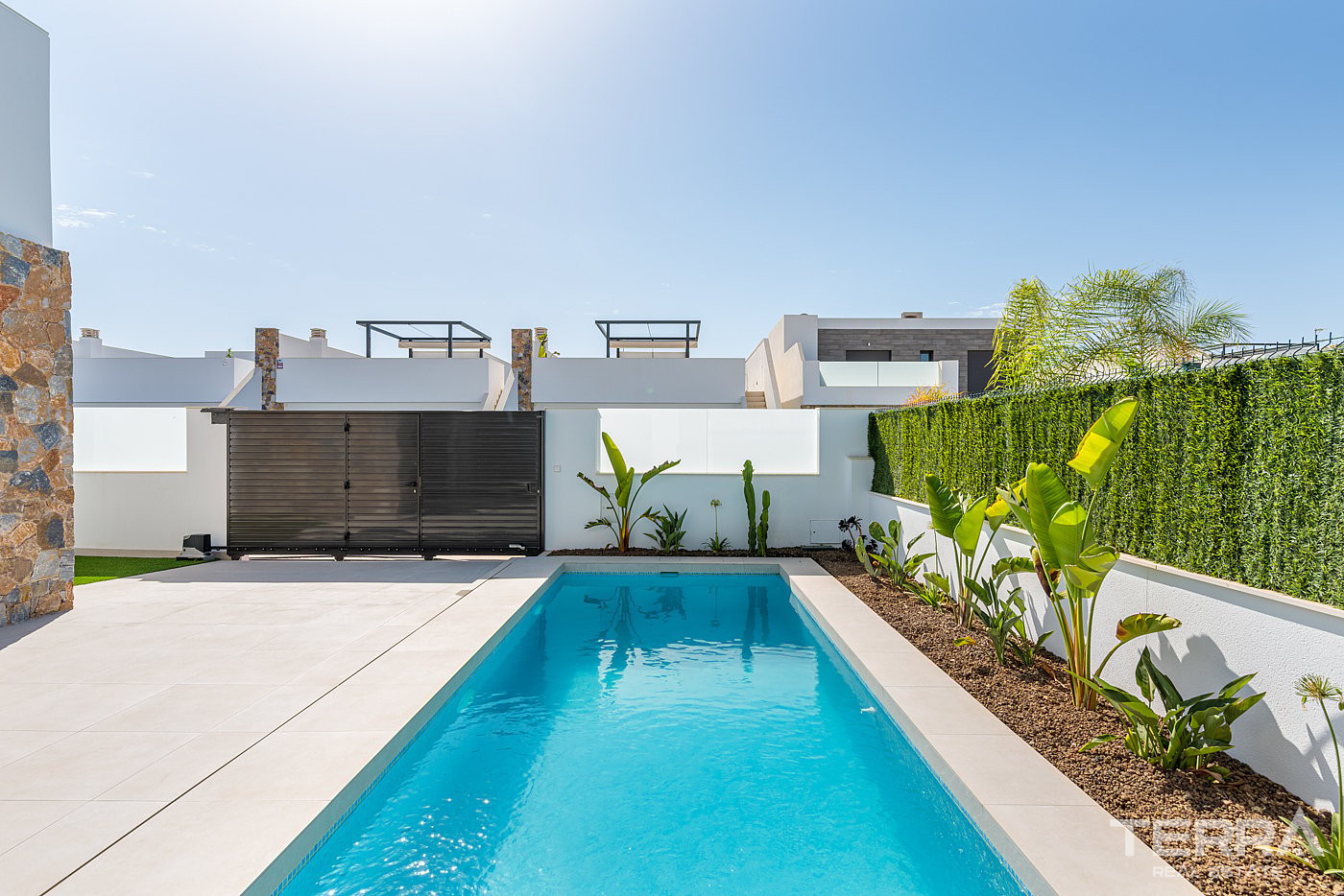 Villas with Private Pools for Sale in Los Alcázares, Murcia, Spain - 106682