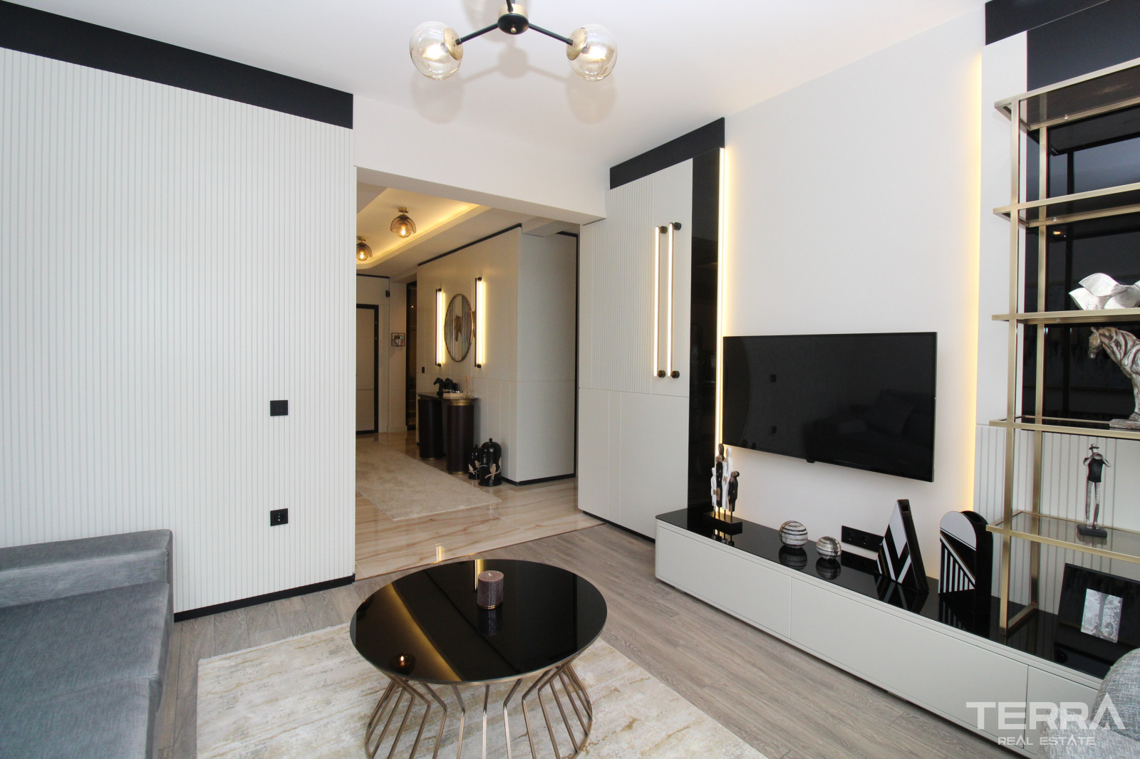 New Apartments for Sale in Ankara, Çankaya, Yaşamkent, Turkey - 106875