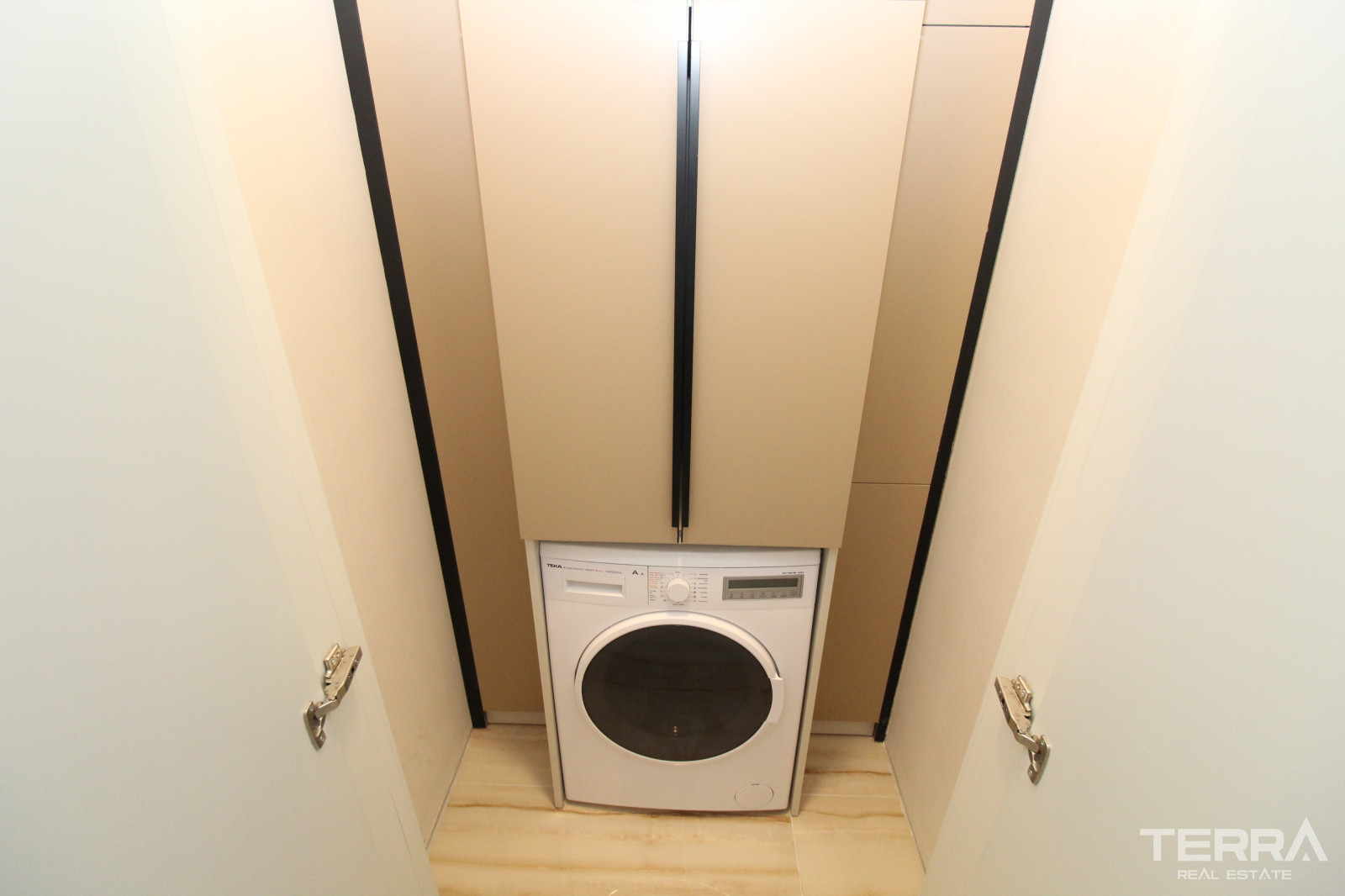 New Apartments for Sale in Ankara, Çankaya, Yaşamkent, Turkey - 106883