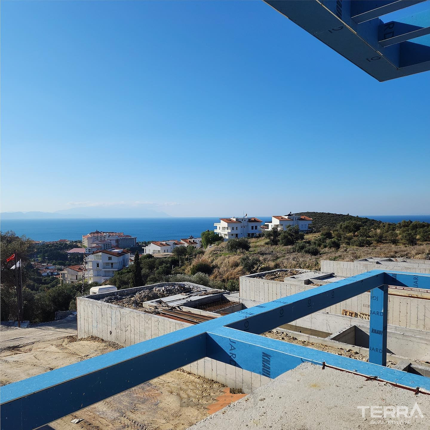 Houses with Sea View and Private Pools for Sale in Kuşadası, Turkey - 106932