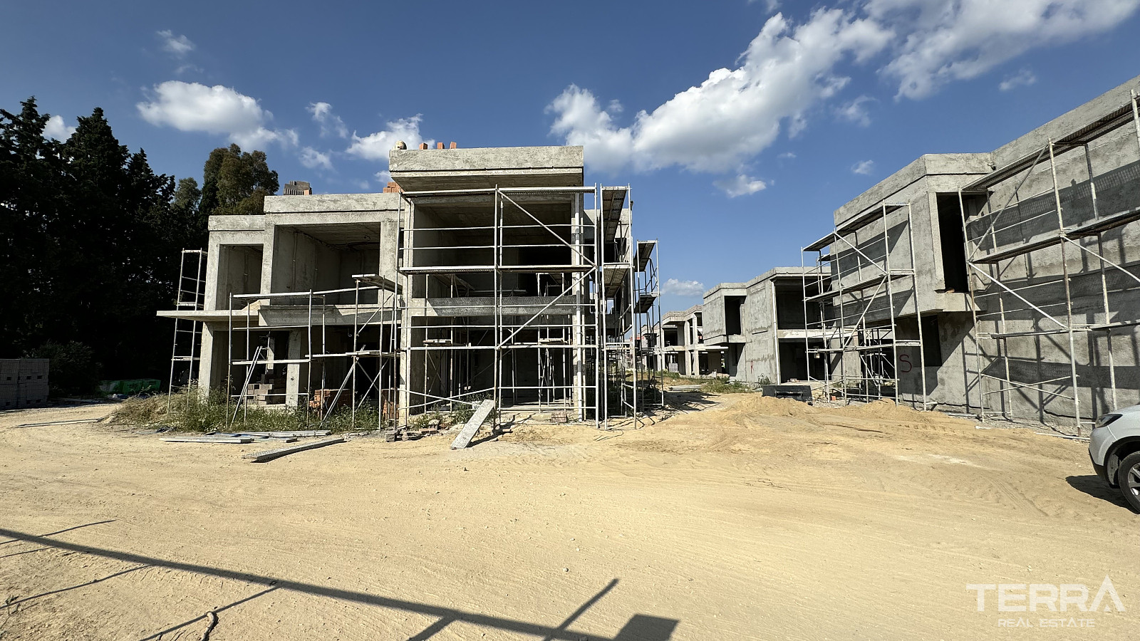 Detached Villas for Sale in Kuşadası, Aydın, Turkey - 107314