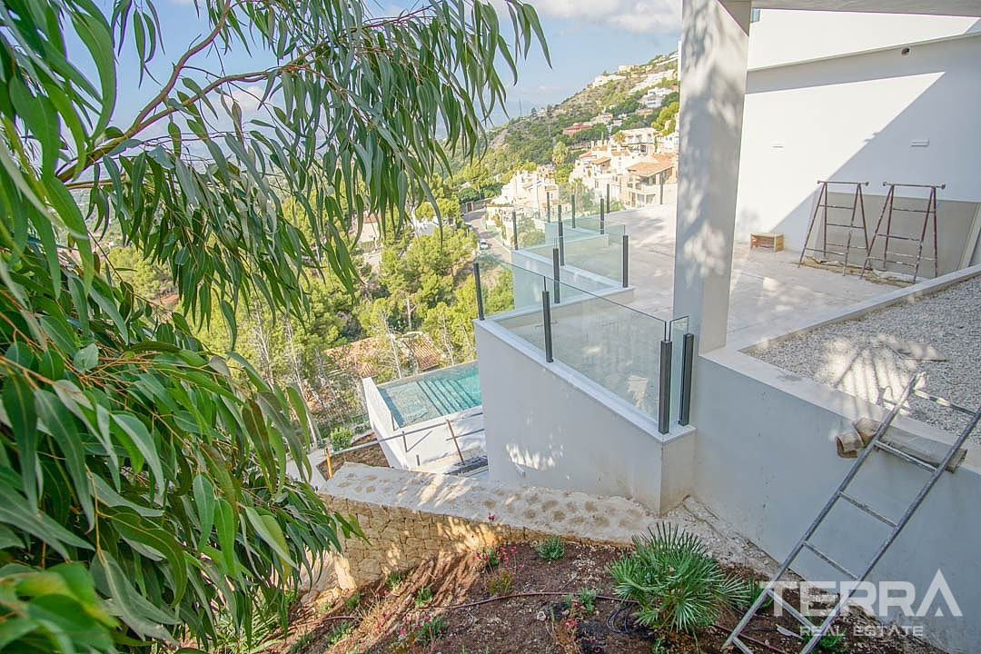Frittliggende hus med havutsikt til salgs i Altea, Alicante, Spania - 107519