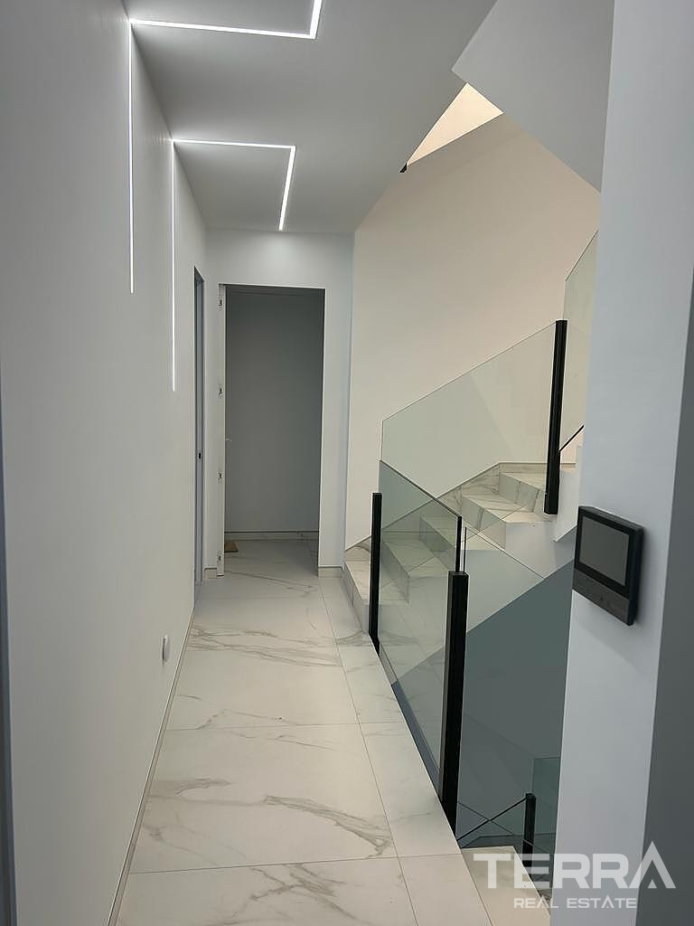 Frittliggende hus med havutsikt til salgs i Altea, Alicante, Spania - 107542