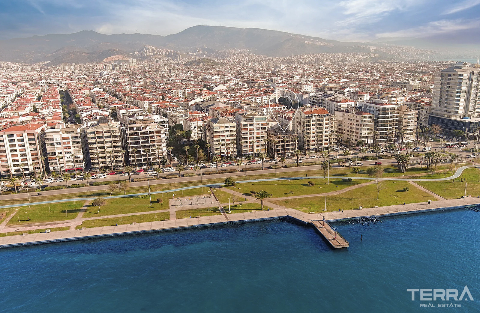 Leiligheter med havutsikt til salgs i Karşıyaka, İzmir, Tyrkia - 107889