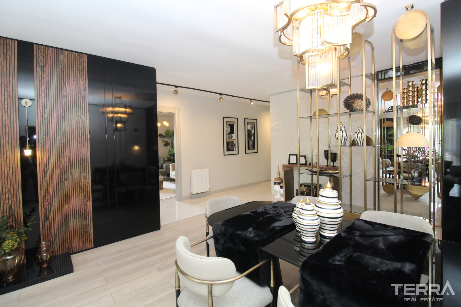 Lake View Apartments for Sale in Etimesgut, Ankara, Turkey - 108016