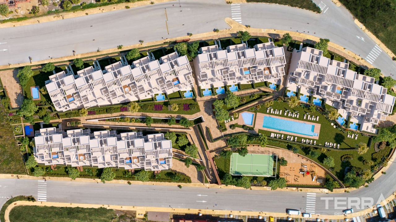 Townhouses with Sea View for Sale in Manilva, Malaga, Spain - 108228