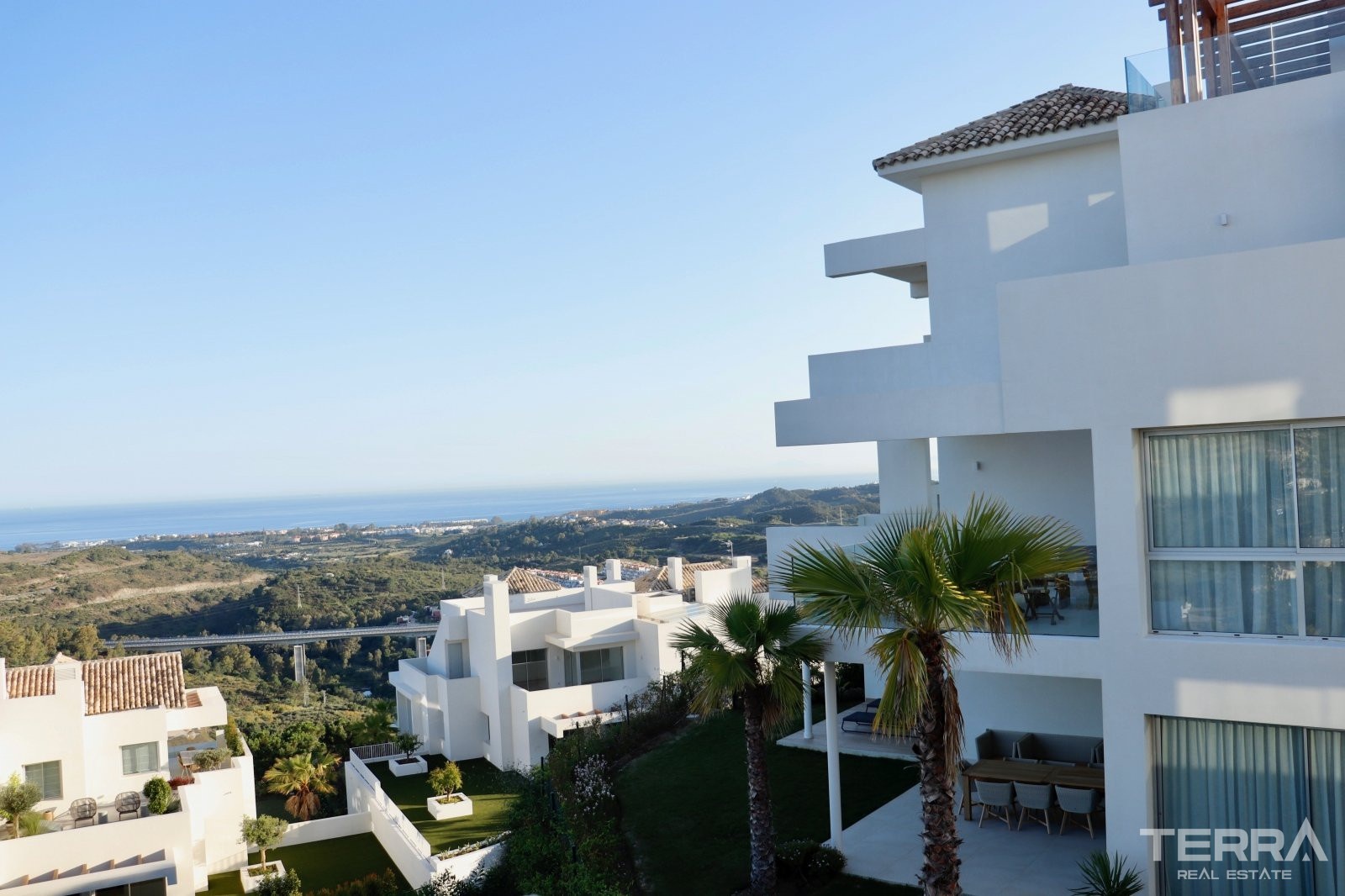 Golf Apartments for Sale in Benahavís, Costa del Sol, Spain - 108254