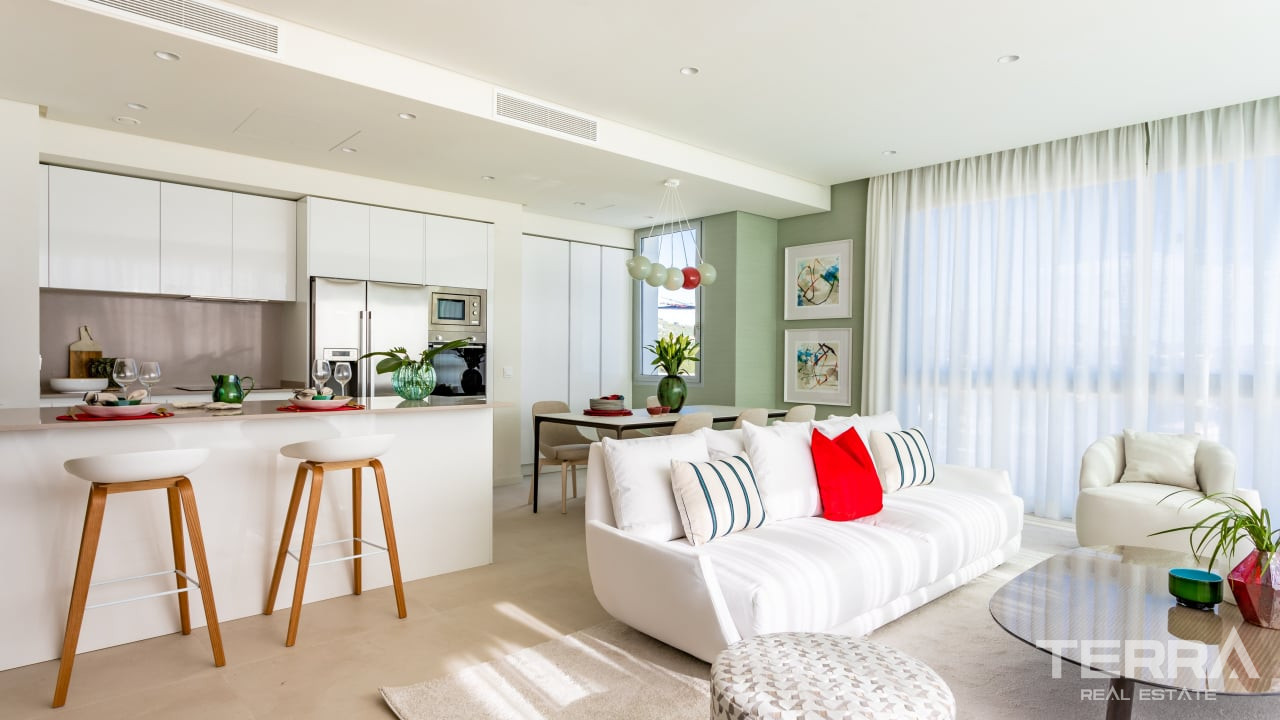 Golf Apartments for Sale in Benahavís, Costa del Sol, Spain - 108276
