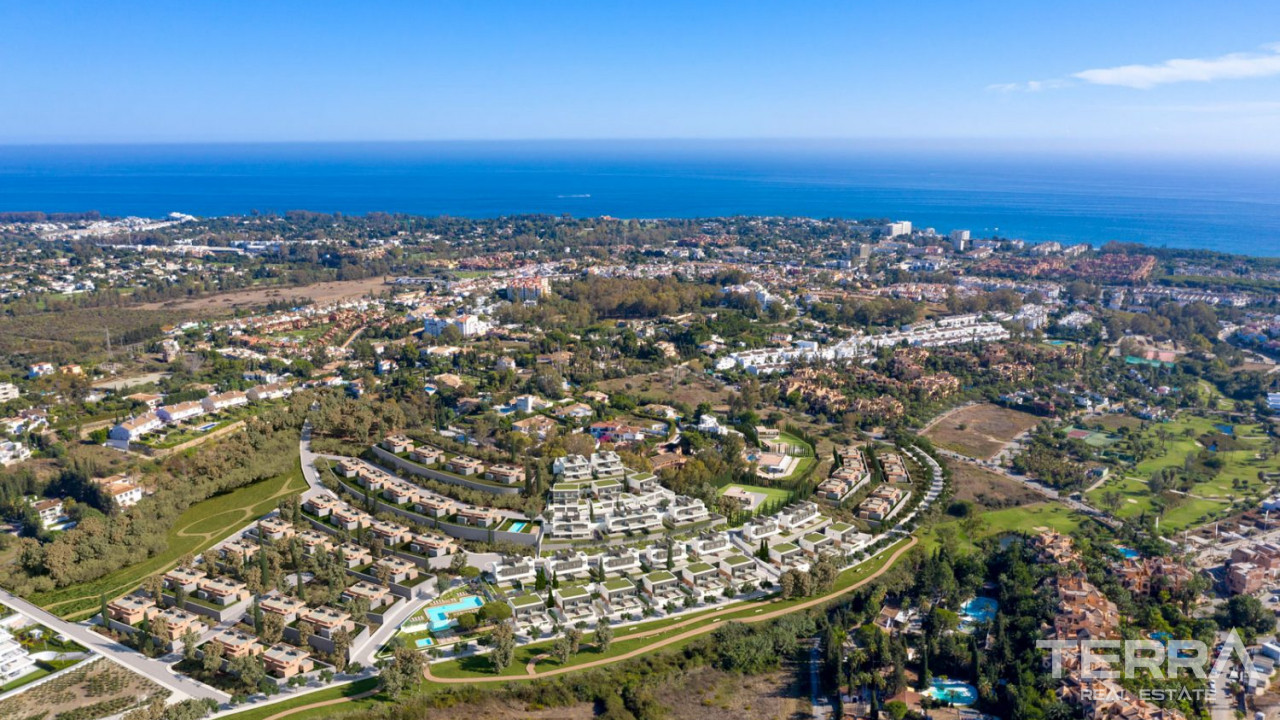 Rækkehuse til salg i Estepona, Atalaya, Spanien - 108331