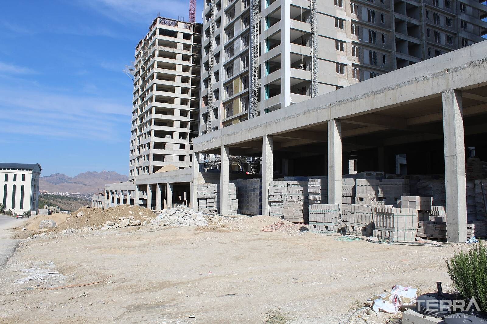 Apartments for Sale in Mamak, Ankara, Turkey - 108699