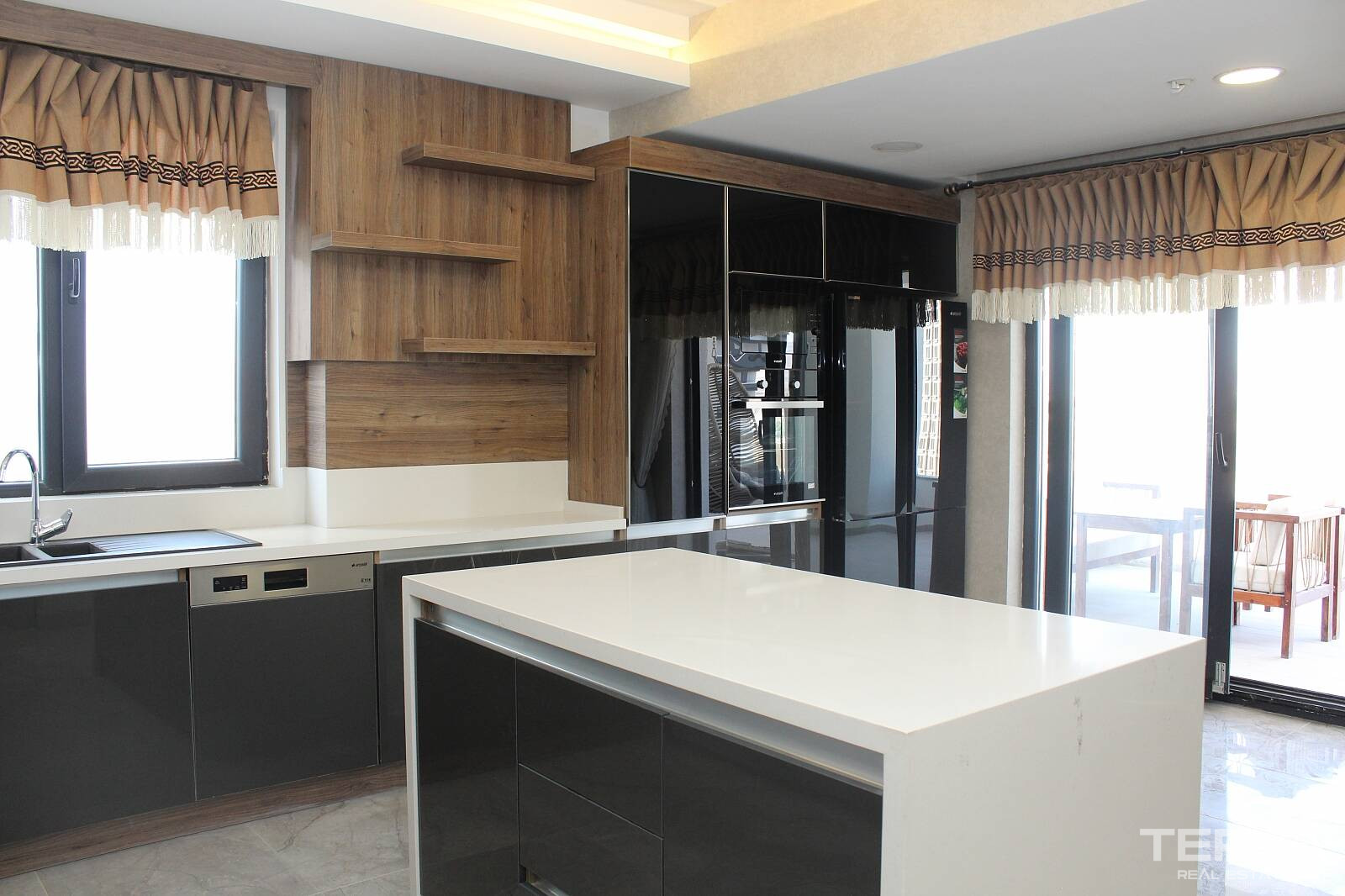 Apartments for Sale in Mamak, Ankara, Turkey - 108706
