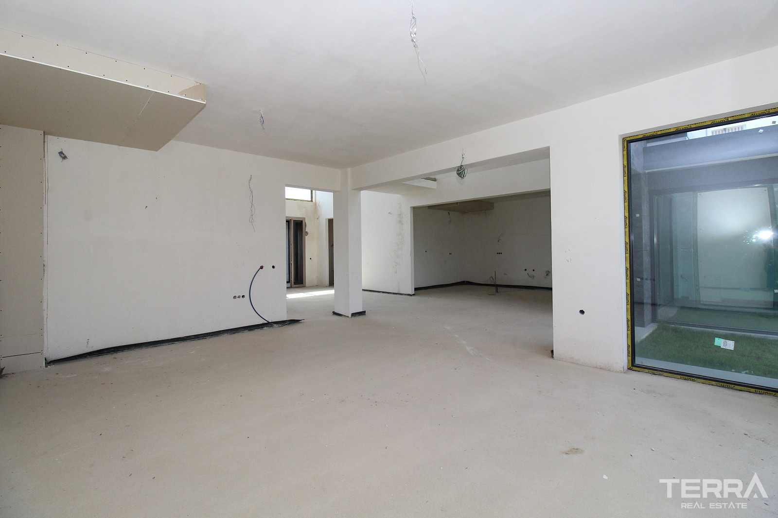Ankara Gölbaşı'nda Site İçinde Göl Manzaralı Satılık Müstakil Villalar - 108841