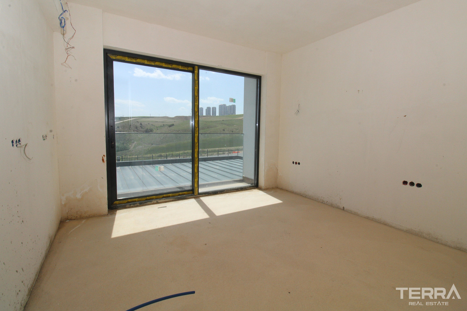 Ankara Gölbaşı'nda Site İçinde Göl Manzaralı Satılık Müstakil Villalar - 108845