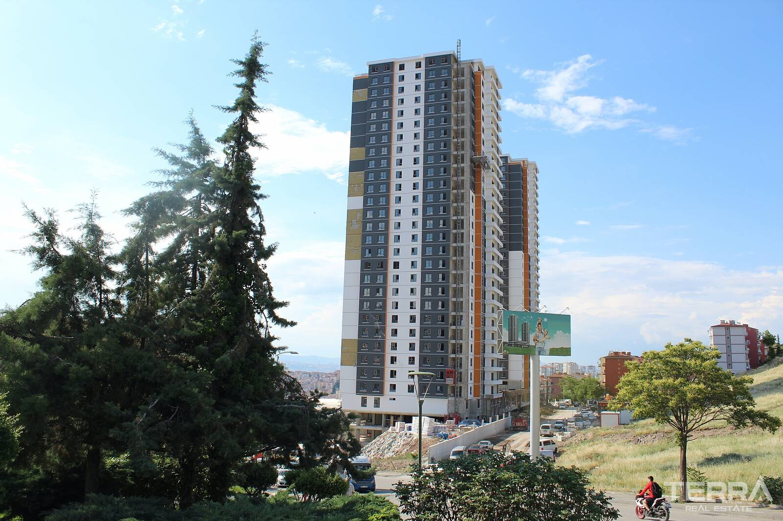 Ankara, Mamak'ta Şehir Manzaralı Satılık Modern Daireler - 108855