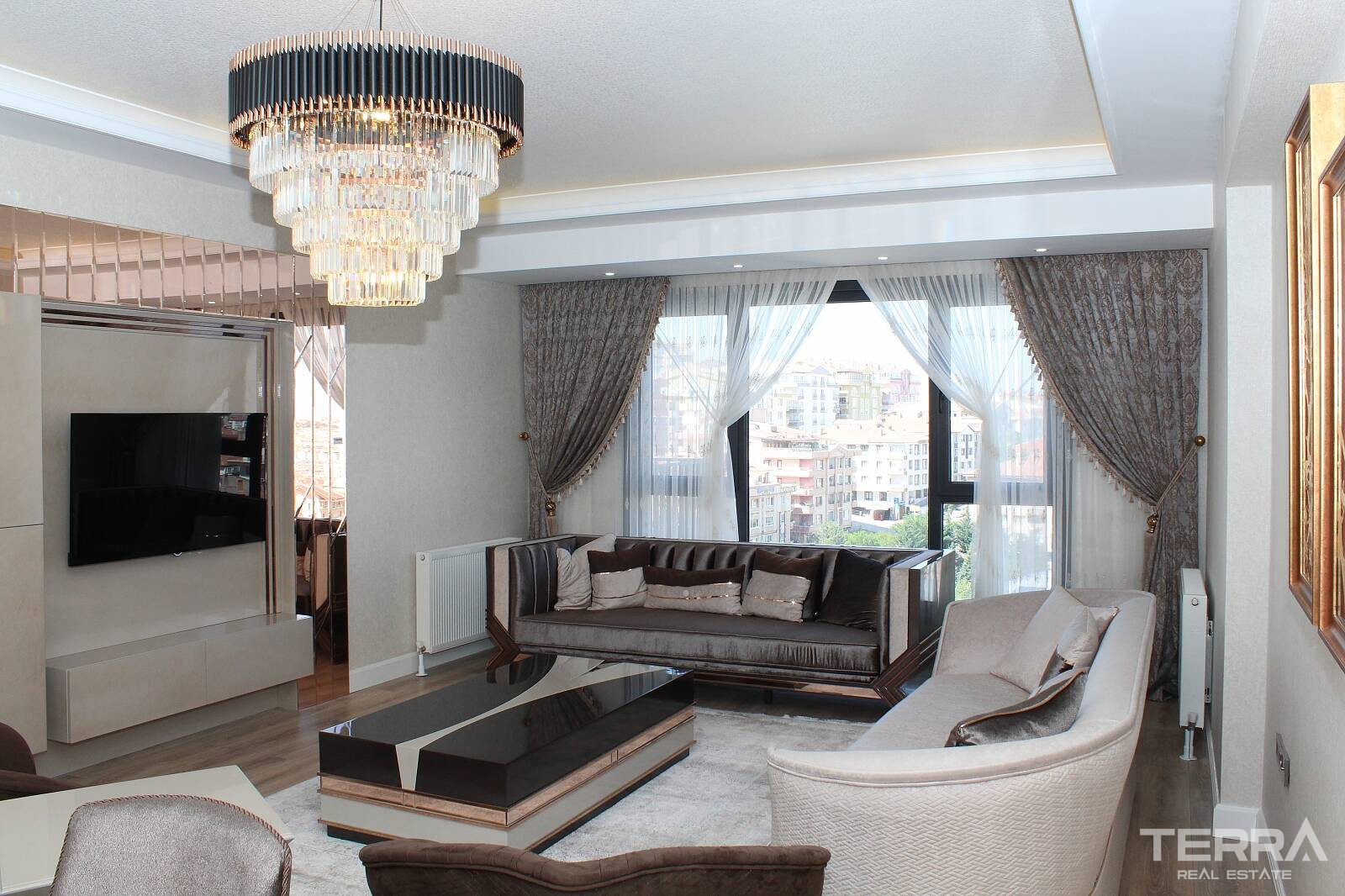 Ankara, Mamak'ta Şehir Manzaralı Satılık Modern Daireler - 108864
