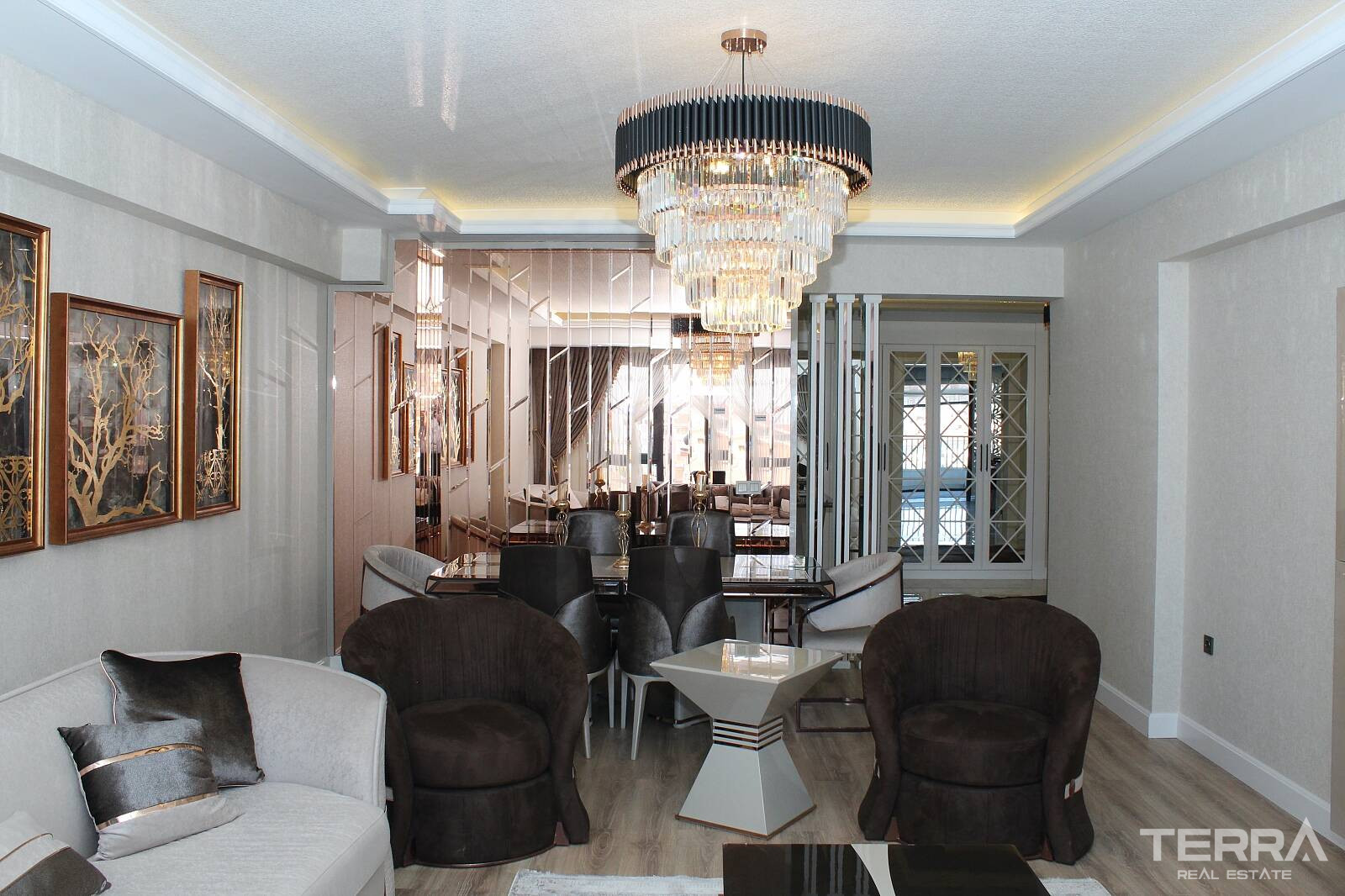 Ankara, Mamak'ta Şehir Manzaralı Satılık Modern Daireler - 108866