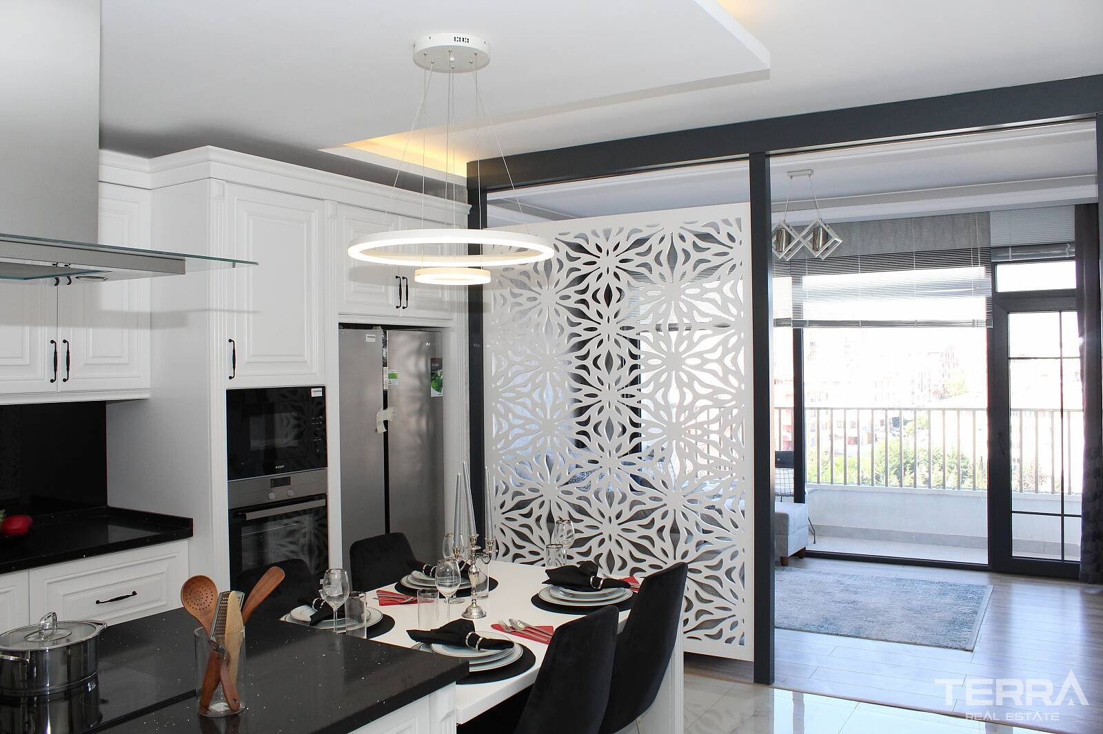 Ankara, Mamak'ta Şehir Manzaralı Satılık Modern Daireler - 108870