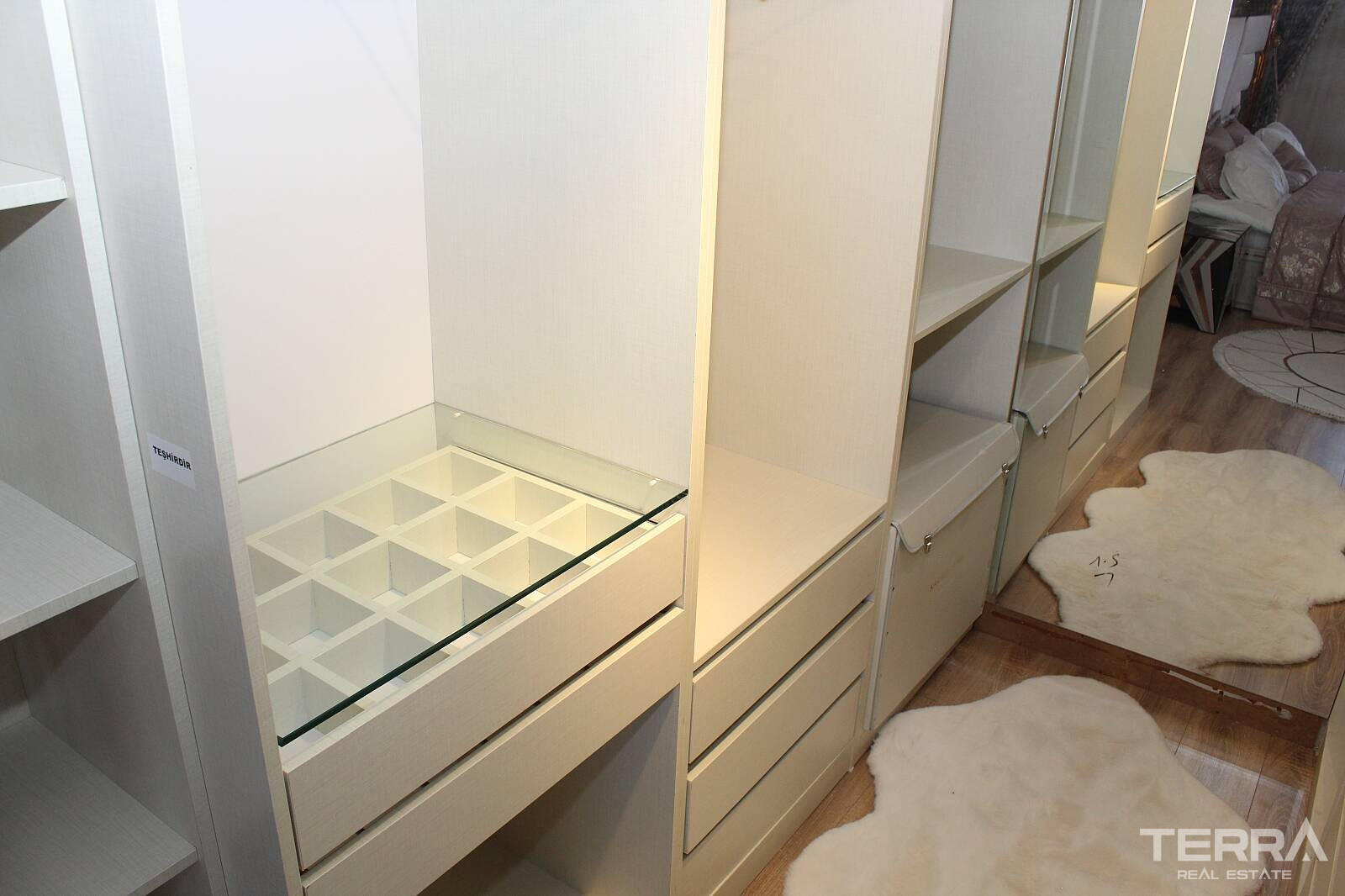 Ankara, Mamak'ta Şehir Manzaralı Satılık Modern Daireler - 108879