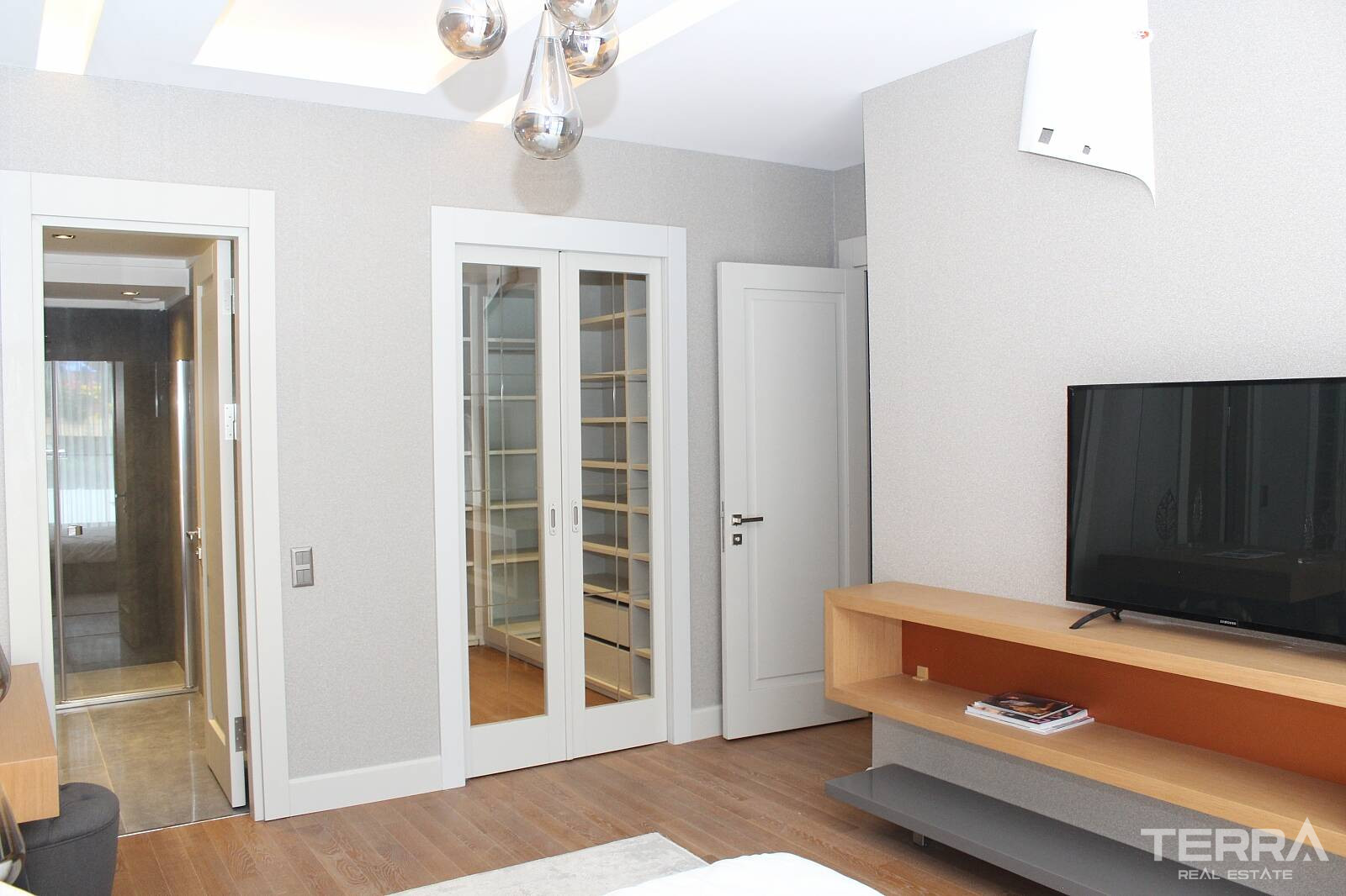 Key-Ready Apartments for Sale in Çankaya, Ankara, Turkey - 108898