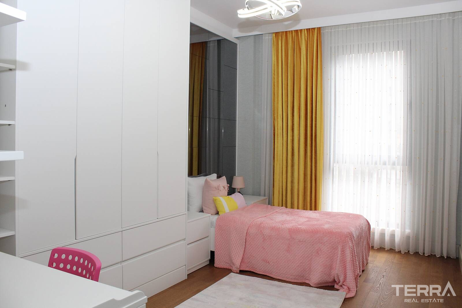 Key-Ready Apartments for Sale in Çankaya, Ankara, Turkey - 108901