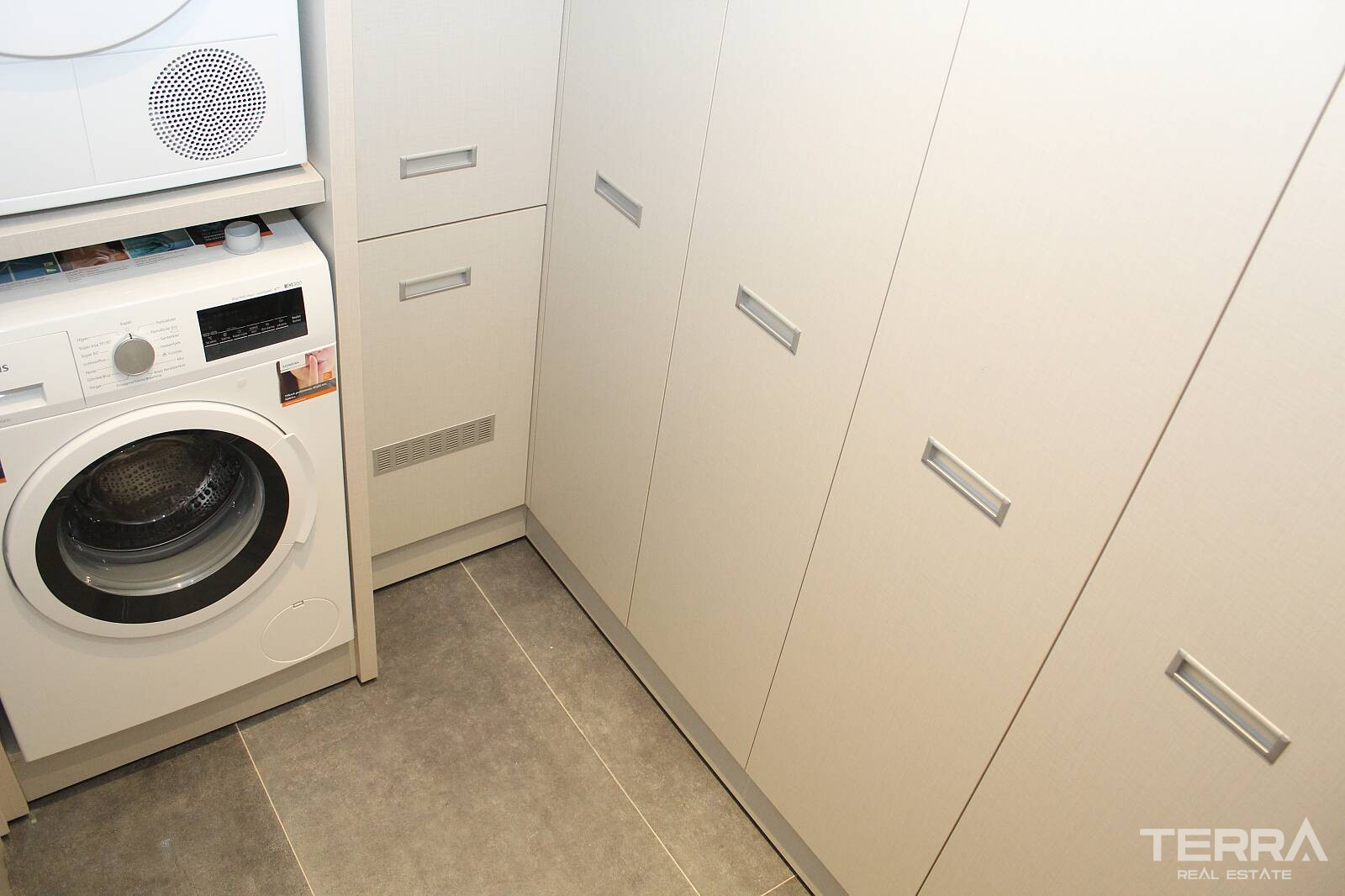Key-Ready Apartments for Sale in Çankaya, Ankara, Turkey - 108907