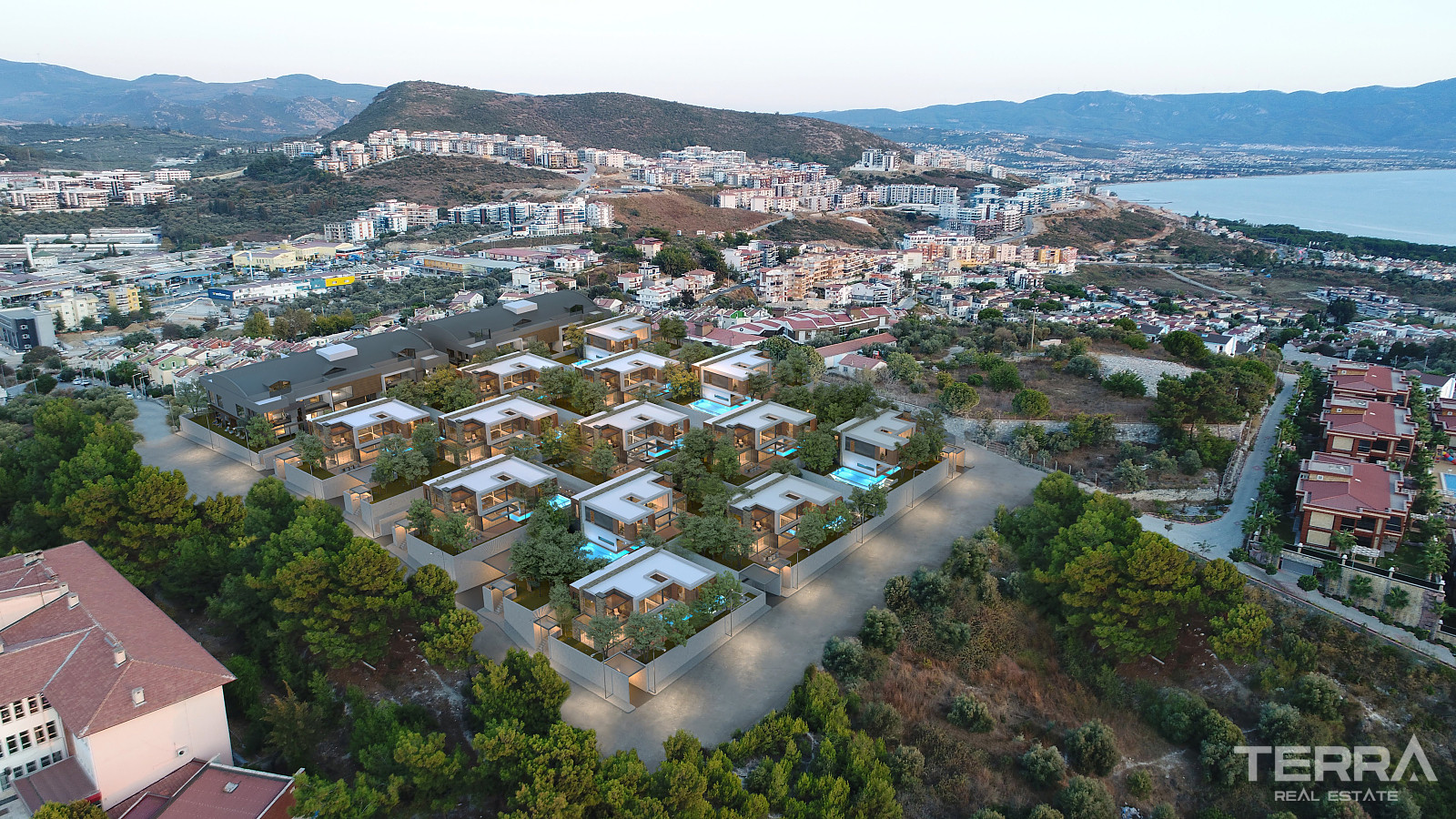 Eksklusive villaer med havutsikt til salgs i Kuşadası, Tyrkia - 109065