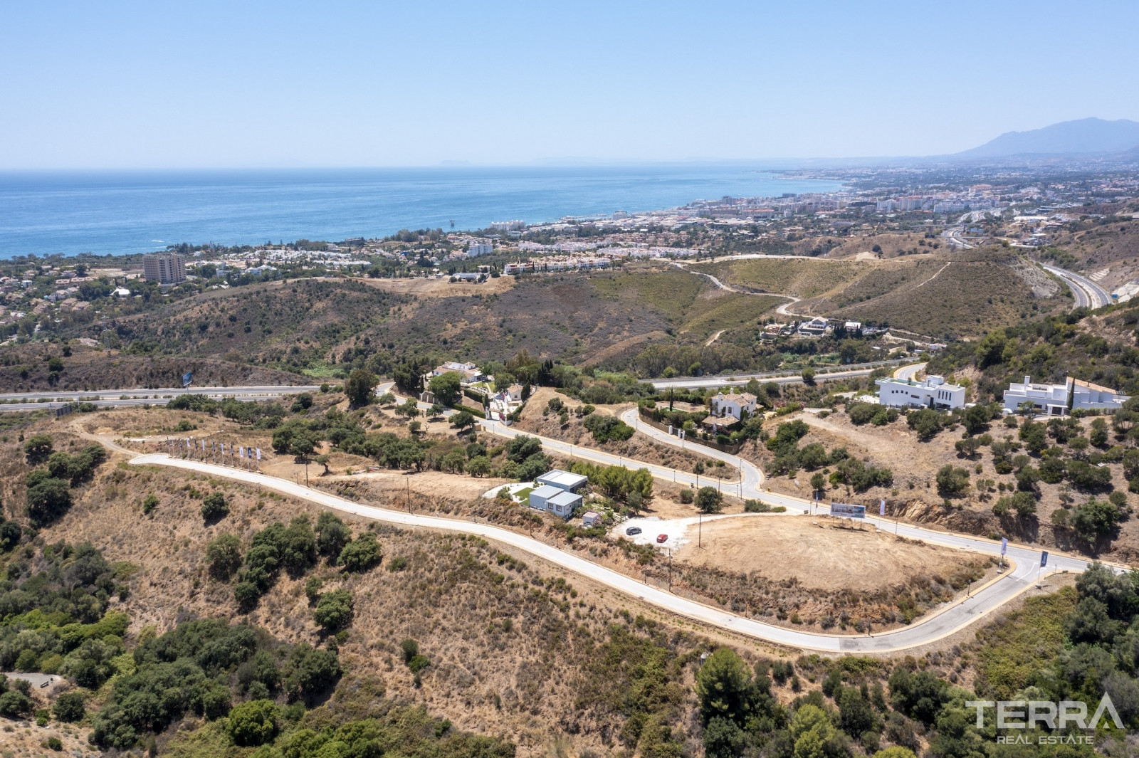 Sea View Apartments for Sale in Marbella, Costa del Sol - 109369