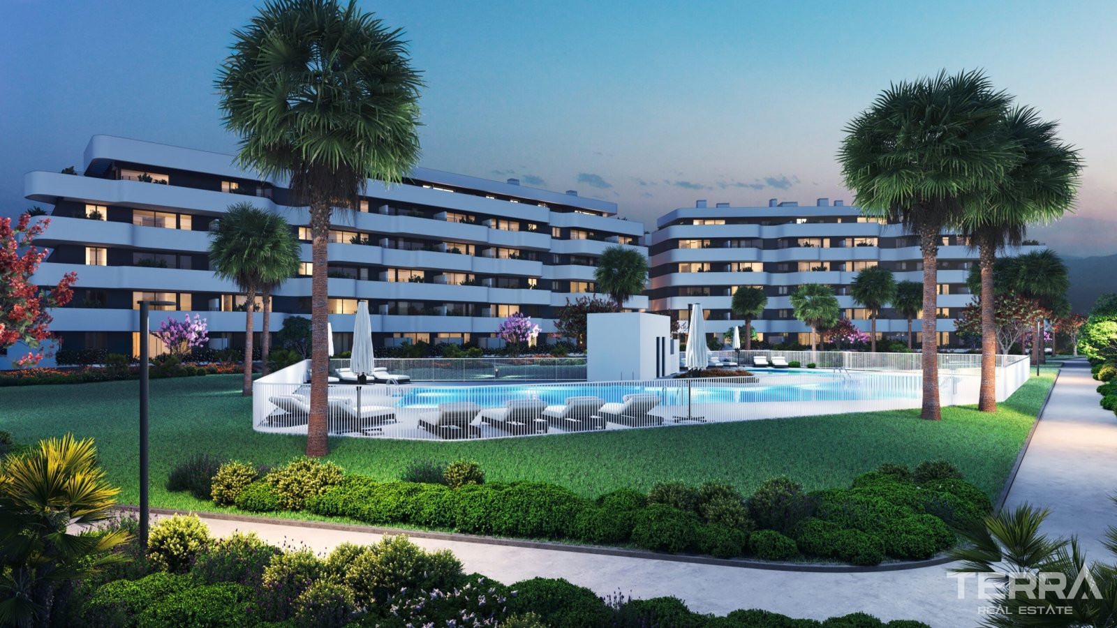 Seafront Apartments for Sale in Torremolinos, Malaga - 109511