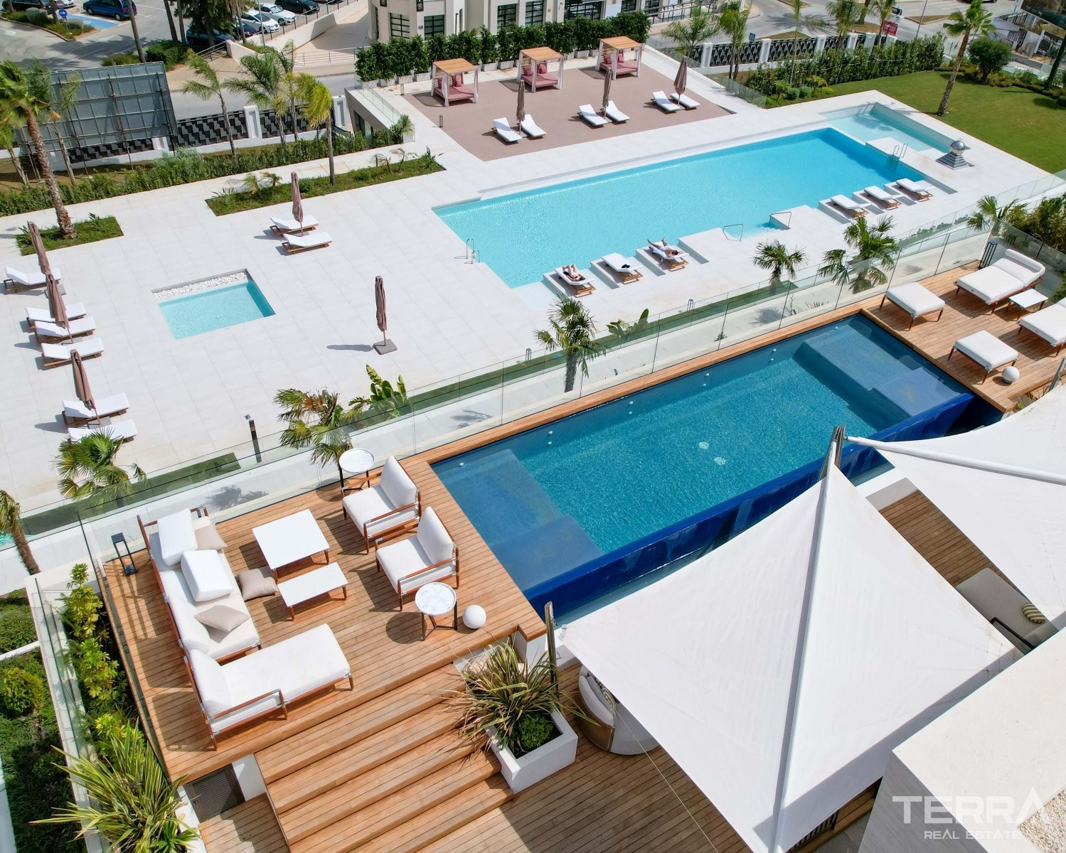 Exclusive Apartments for Sale in Marbella, Costa del Sol - 109714