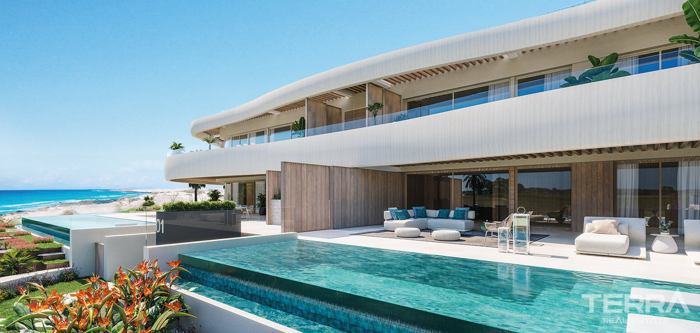 Beachfront Apartments for Sale in Marbella, Costa del Sol - 109976