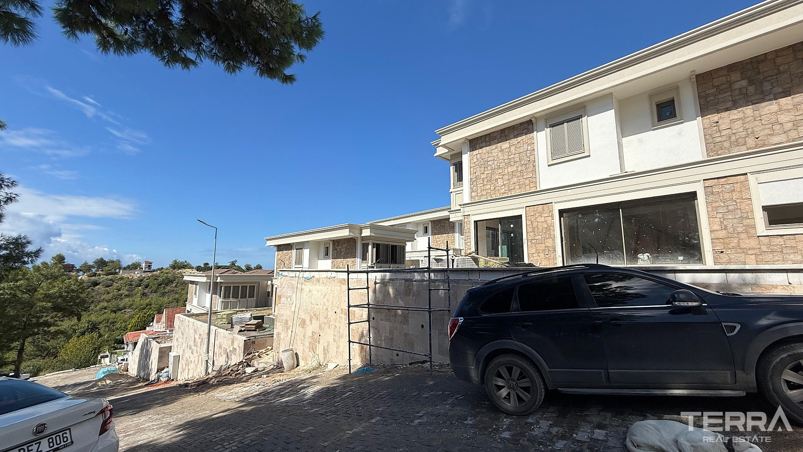 Sea View Villas for Sale in Kuşadası, Aydın - 110415