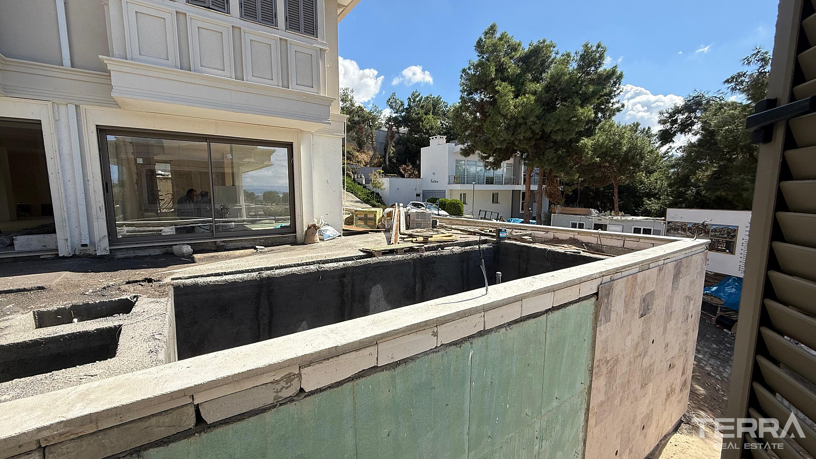 Sea View Villas for Sale in Kuşadası, Aydın - 110418