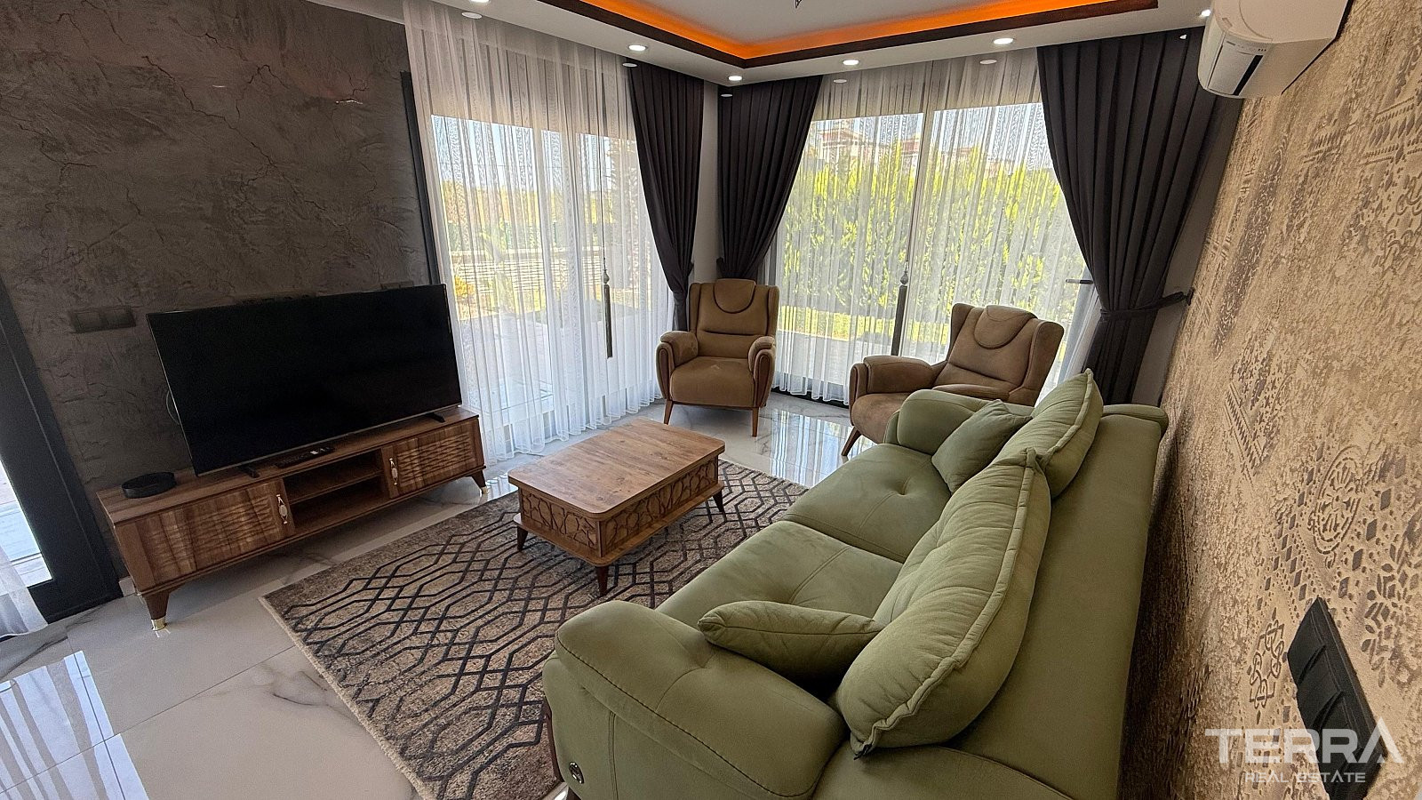 Furnished Private Villas for Sale in Kuşadası, Aydın - 110533