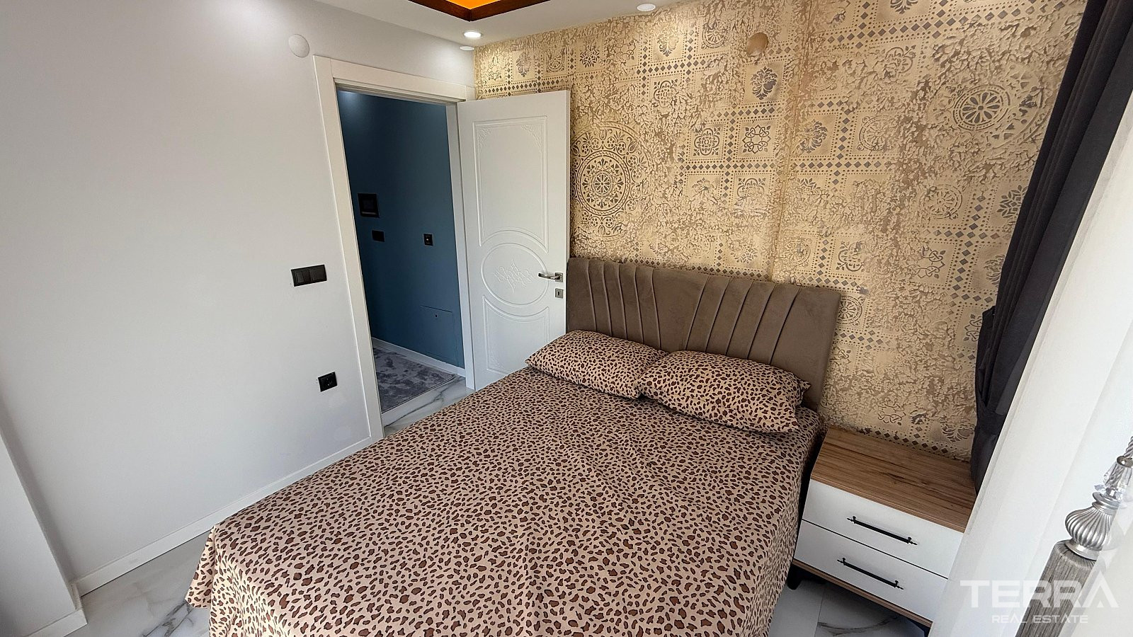 Furnished Private Villas for Sale in Kuşadası, Aydın - 110537
