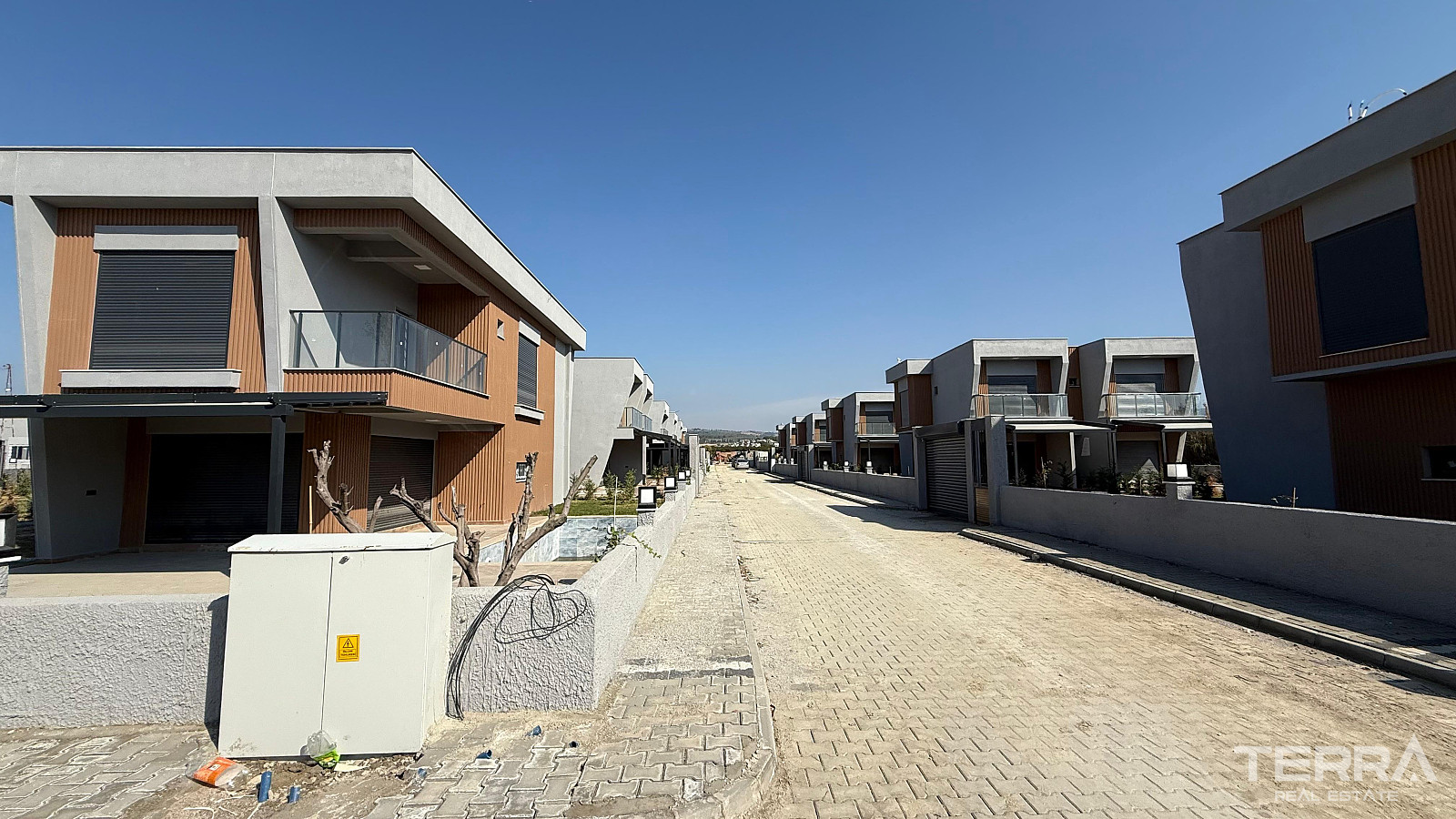 Villas with Private Pools for Sale in Kuşadası, Aydın - 110586